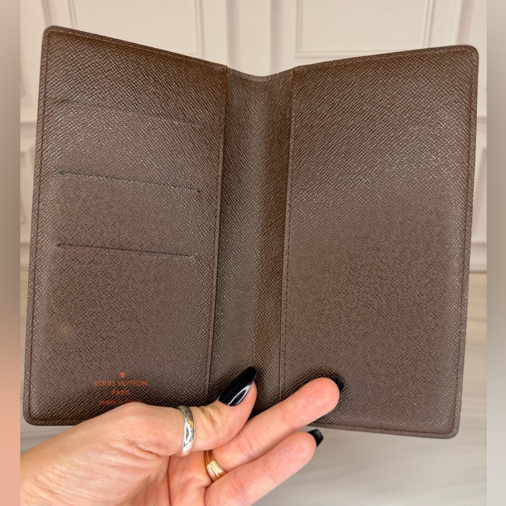 Louis Vuitton Men’s Damier Ebene Long Bifold Wallet | Excellent Condition - Picture 8 of 10